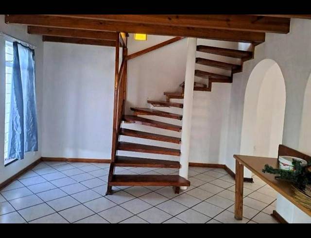 4 BEDROOM HOUSE FOR SALE IN BIRCHLEIGH